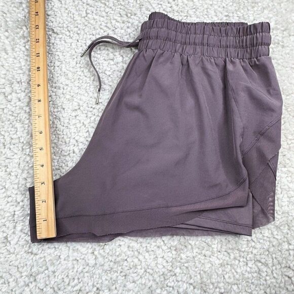 Zyia Wisteria Glide Shorts Purple - Picture 11 of 13